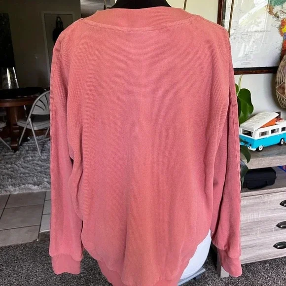 Adidas oversized top - Picture 13 of 13